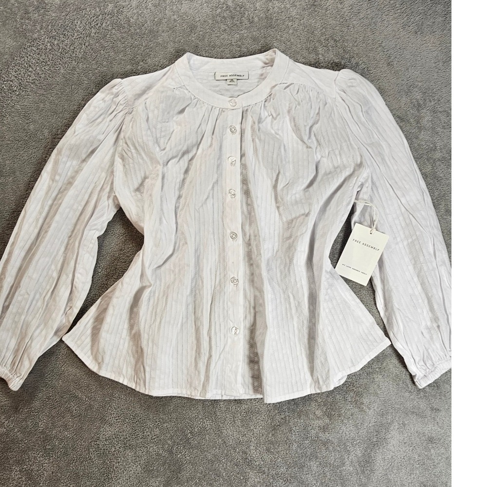 White Dobby Stripe Button Down Blouse Puff Shoulder XS cottagecore fairy coastal